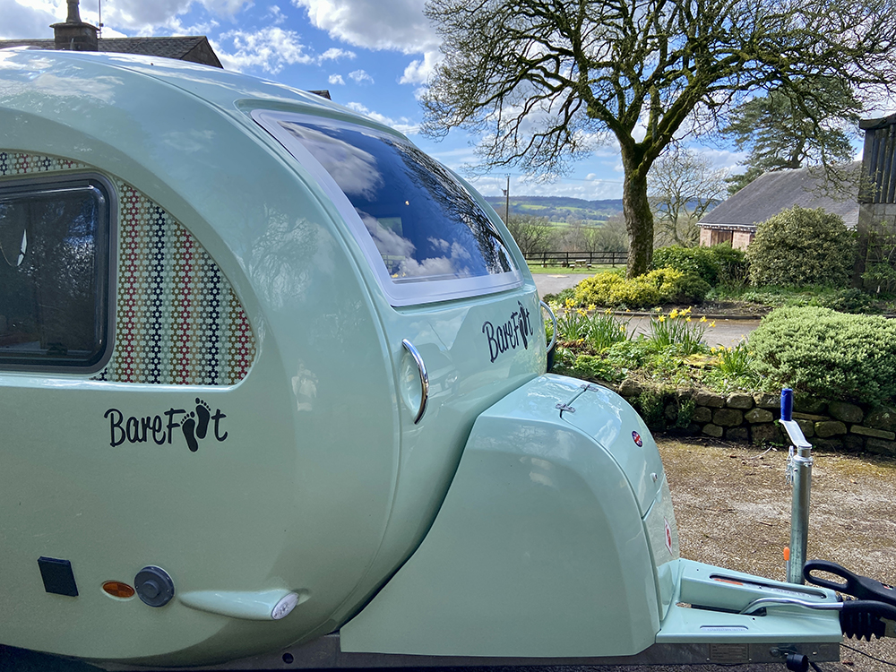 Soft Green colored Barefoot Caravan