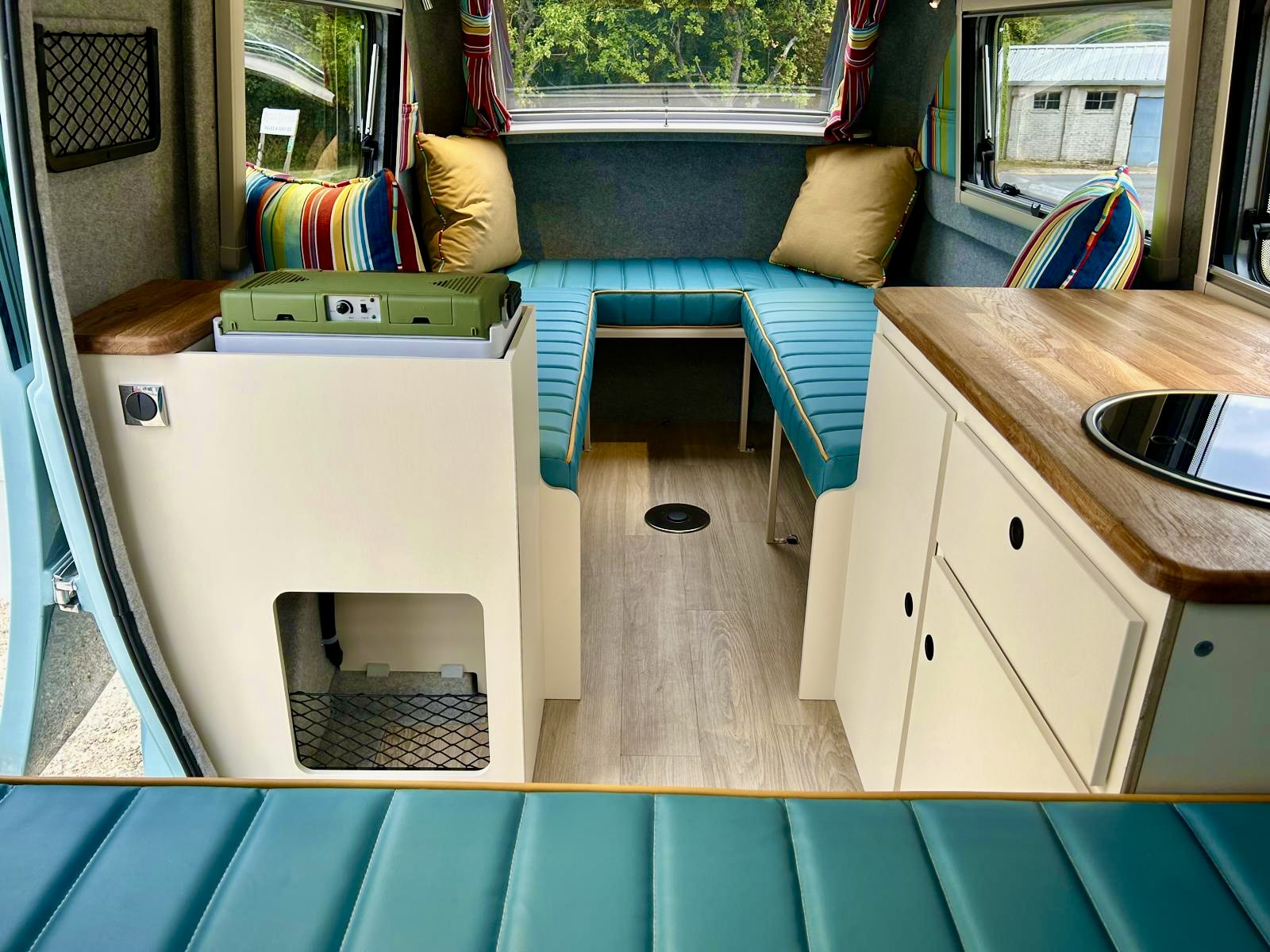 Barefoot Bothy exterior